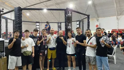 Manisa MMA’da Tarihi Başarı: İki Gümüş Madalya