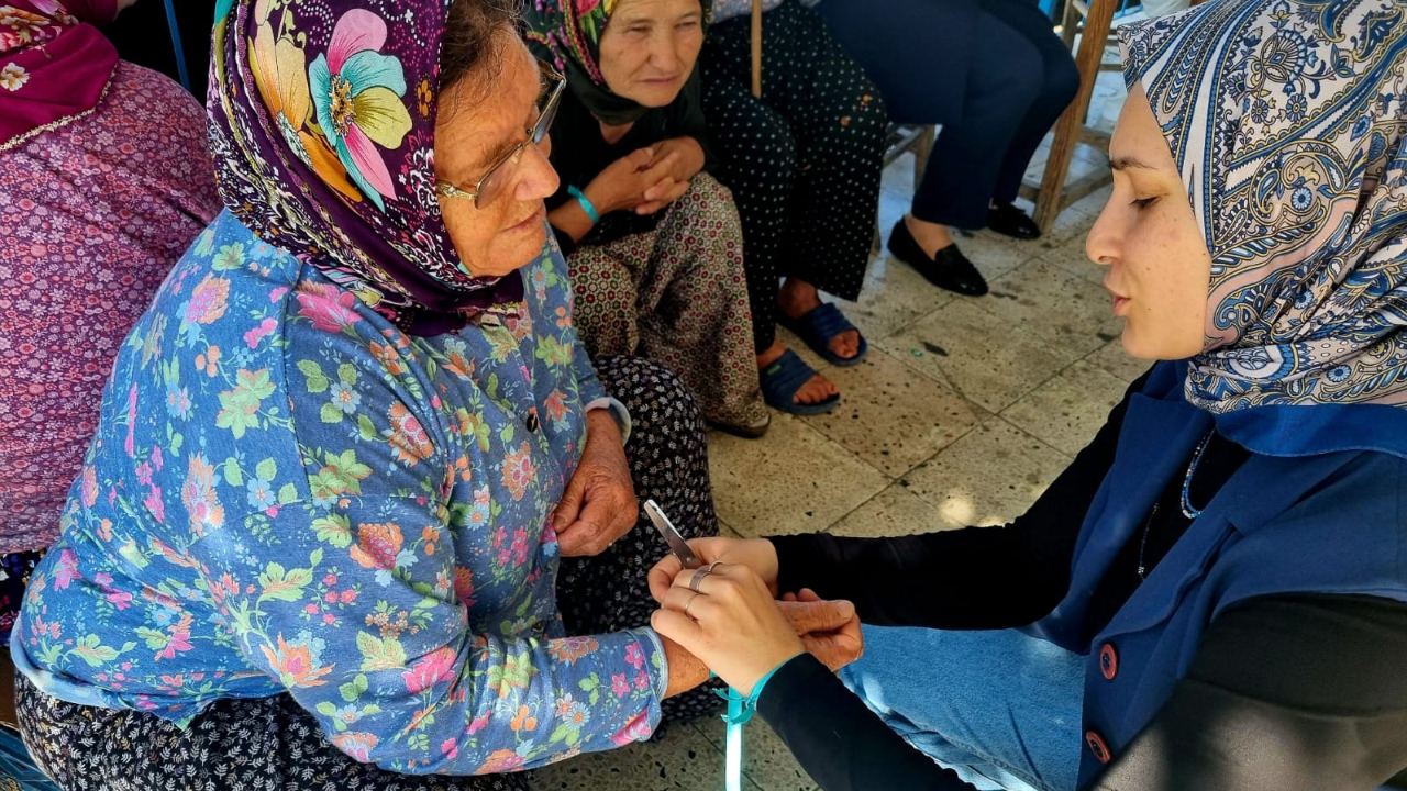 KADEM Manisa’dan Düzlen Köyü’nde Kadınlara Eğitim ve Destek Buluşması
