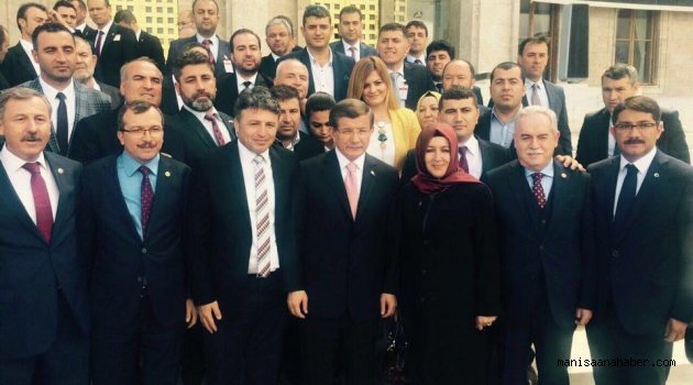 Ak Yunusemre'den Ankara Mesaisi