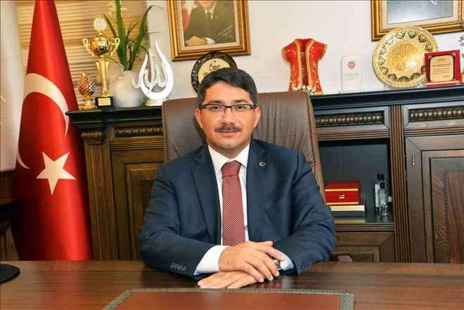 Başkan Çelik´in Dünya Kadın Hakları Günü mesajı