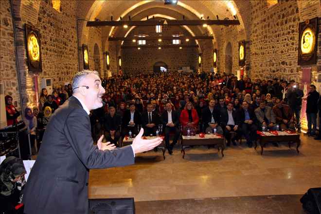 Bekir Develi İle Ünlü Mamüller Manisa´da Büyük İlgi Gördü