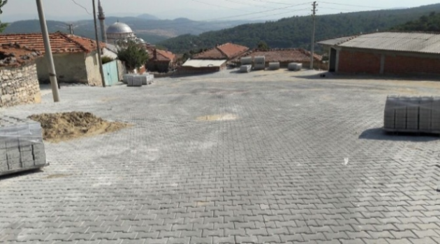 Büyükşehir Kırkağaç'ta Çalışmalarını Sürdürüyor