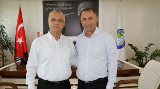 Büyükşehirden Salihli'ye 340 Kilometre Asfalt