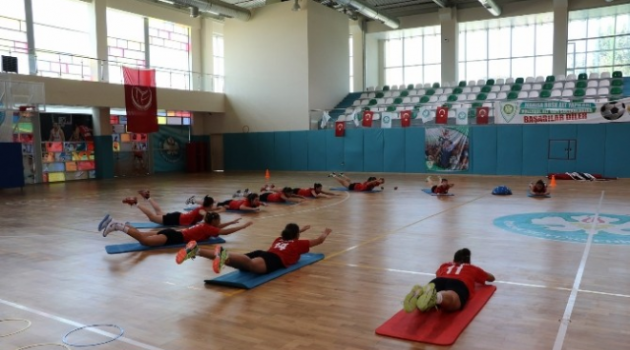 Büyükşehir'in Sultanları Sahaya İndi