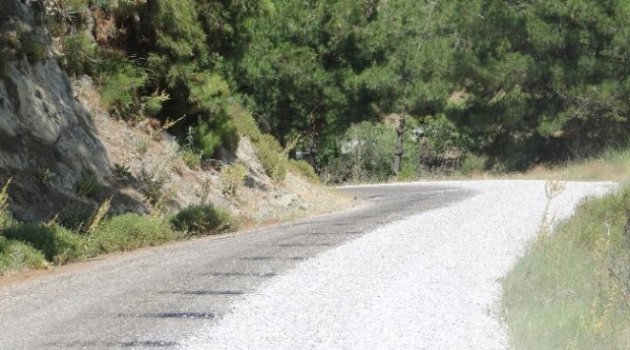 Gördes'te Mahalleler Arası Ulaşım Kolaylaştı