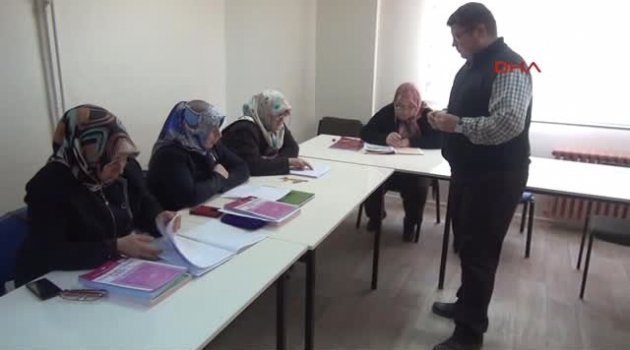 Kadınların Okuma Azmi Örnek Olacak