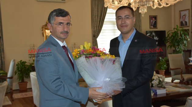 Manisa EĞİTİM BİR SEN Yeni Yönetimi Vali Bektaş’ı Ziyaret Etti