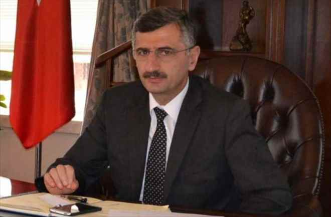 Manisa Valisi Erdoğan Bektaş´ın 24 Kasım Öğretmenler Günü Mesajı