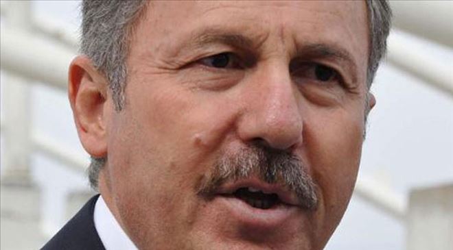 Özdağ, “Parlamentoda gençlik, bilgi, tecrübe ve ahlak bir arada olacak