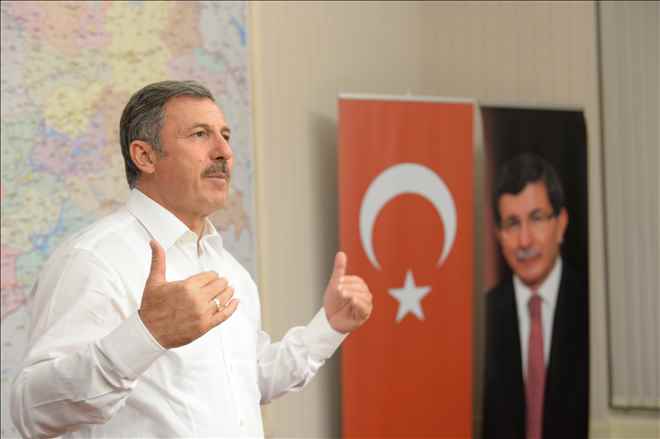 Özdağ, Suriye´de Yaşananlara Kayıtsız Kalamayız