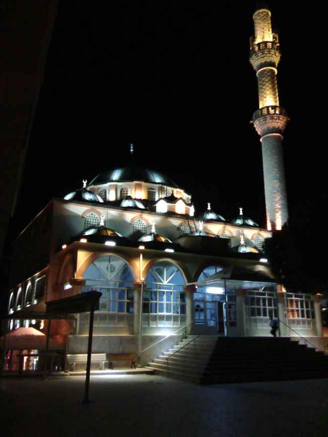 Sarıgöl´de Camiler Işıl Işıl