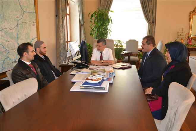 Uluslararası Göçmenler Günü´nde Vali Bektaş´a Ziyaret