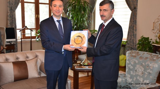 Vali Bektaş Yabancı Konuklarını Ağırladı