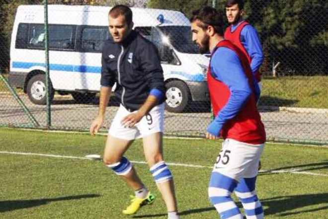 Yunusemre Belediyespor Farklı Yendi