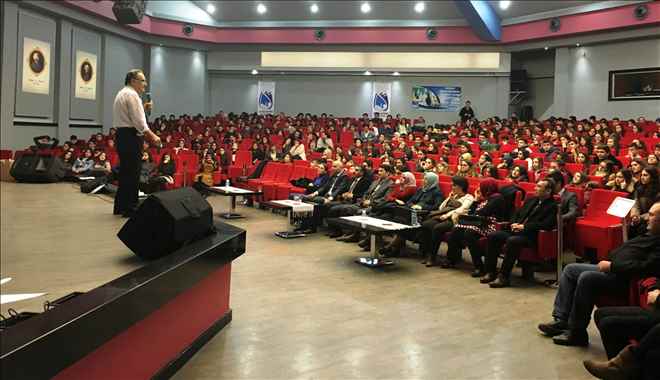 Yunusemreden Öğrencilere Seminer