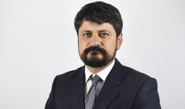 Pfizer CEO'su Albert Bourla ile İsrail'in Özel İlişkisi