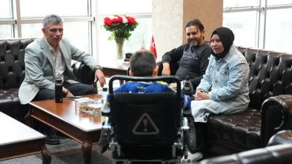 Başkan Sercan Okur’dan Şenol Berk’e anlamlı sürpriz