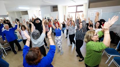 Bedenin Şifası Kahkaha ve Dansla Geldi