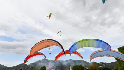 Fethiye’de 25. Uluslararası Hava Oyunları Festivali Gökyüzünü Renklendirdi