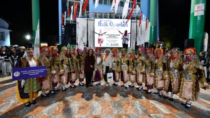 Fethiye’de Uluslararası Halk Oyunları Festivali Coştu
