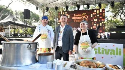 Leziz Akhisar Festivali’ne binlerce ziyaretçi akın etti