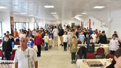 Manisa’da İlk Satranç Turnuvasında Şampiyonlar Belli Oldu