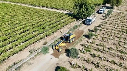 Şehzadeler Belediyesi’nden üreticilere 1.350 kilometrelik ova yolu desteği