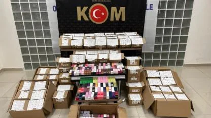 Turgutlu’da 2 Bin 710 Kaçak Parfüm Ele Geçirildi