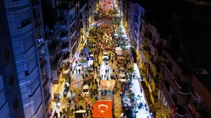 Turgutlu’da 29 Ekim Coşkusu Ece Seçkin Konseriyle Taçlanacak