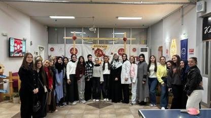 Akhisar ve Soma’da Gençlik Köprüsü Kuruldu