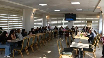 Akhisar’da Kadın Mücadelesi İçin Dayanışma Mesajı