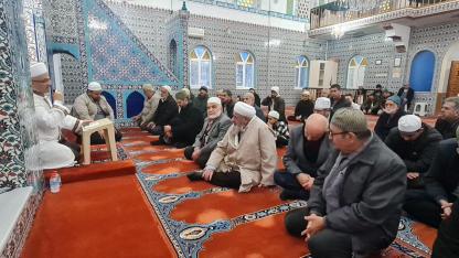 Akhisar’da “Sabah Namazı Buluşmaları” Gönülleri Isıttı