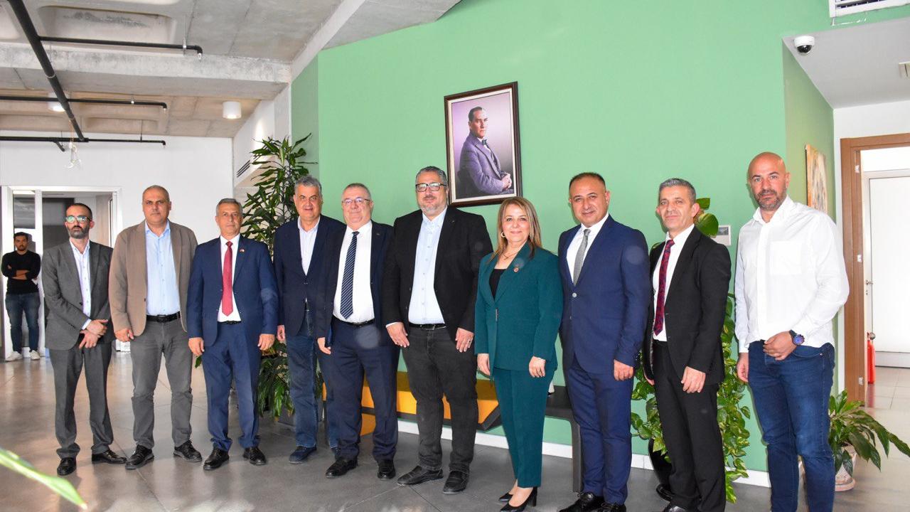 Edremit Heyeti, KKTC’nin 42. Kuruluş Yıl Dönümü Kutlamalarına Katıldı