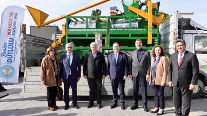 Manisa Büyükşehir’den 10 Kooperatife Ekipman Desteği