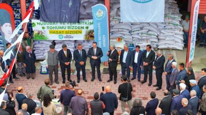 Manisa Büyükşehir’den Üreticiye 525 Tonluk Tohum Desteği