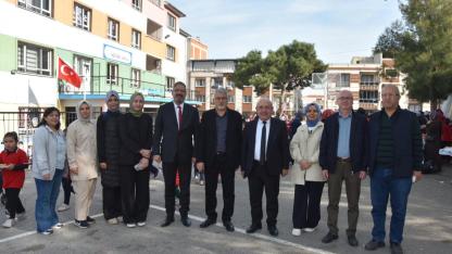 Necatibey İlkokulu’ndan Dayanışma Kermesi: Veliler El Ele, Okul İçin Bir Araya Geldi