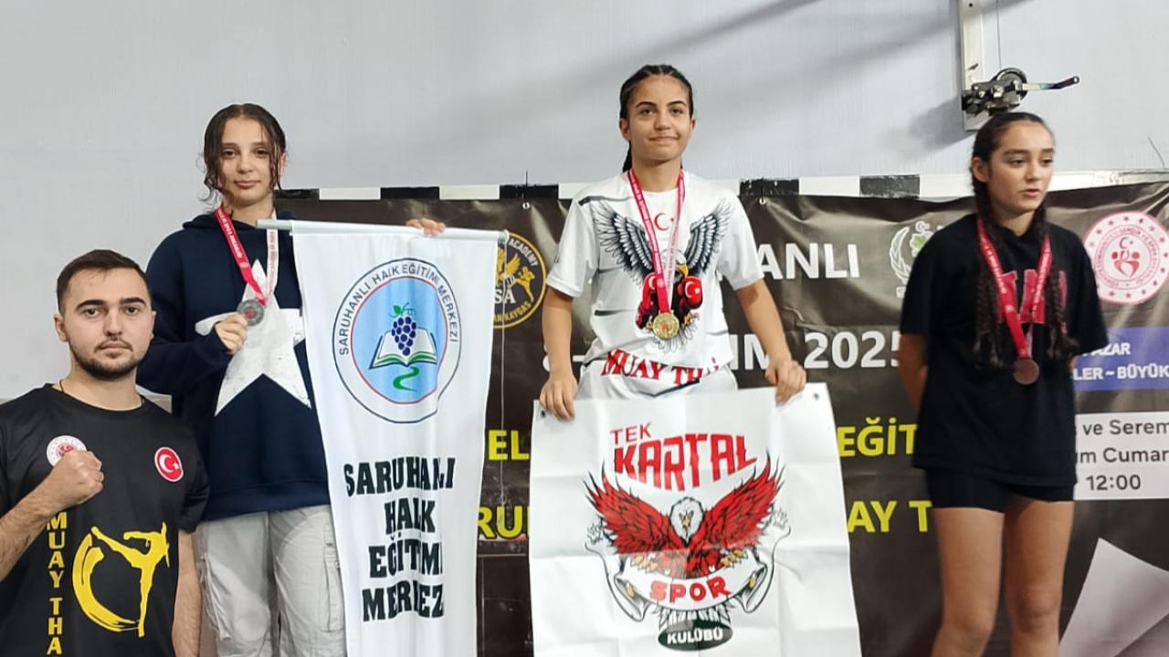Saruhanlı Halk Eğitimi Muaythai’de Zirveye Yaklaştı