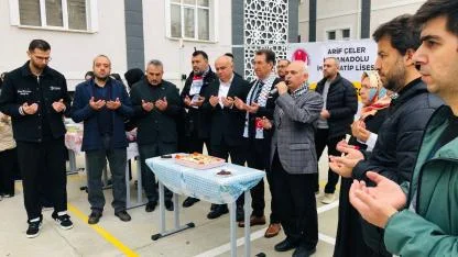 Şehzadeler’de Öğrencilerden Gazze İçin Dayanışma Kermesi