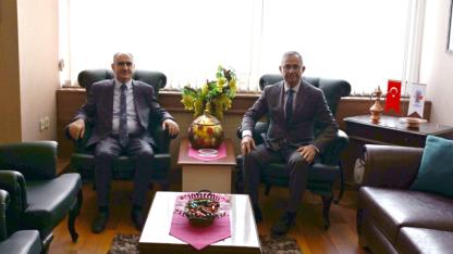 Vali Özkan’dan Esnaf ve Sanatkârlara Destek Mesajı