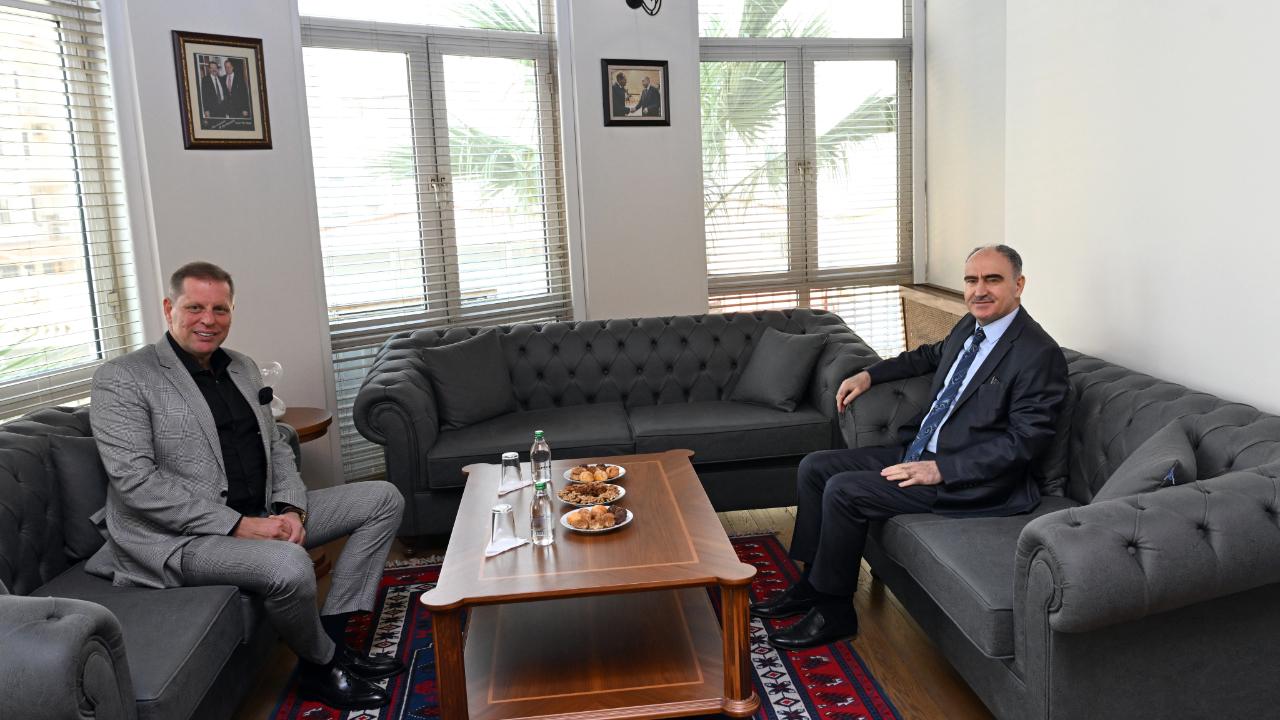 Vali Özkan’dan Manisa Ticaret Borsası’na Ziyaret