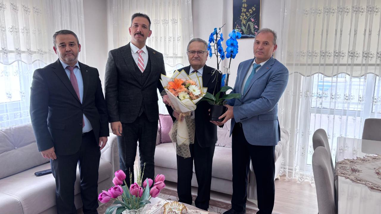 ZAMAN NE KADAR ÇABUK GEÇİYOR