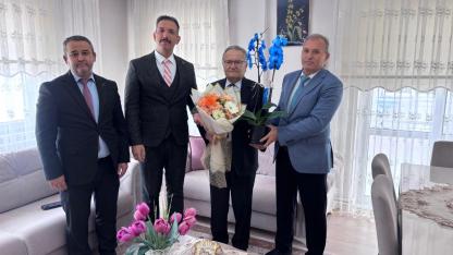 ZAMAN NE KADAR ÇABUK GEÇİYOR