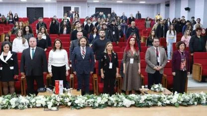 İKÇÜ’den Dev Z Kuşağı Araştırması: Gençler Siyasetin Odağında