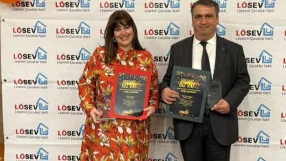 LÖSEV’den Murat Demircan’a Yılın Basın Gönüllüsü Ödülü