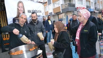 Manisa Pazarcı Esnafından Gülşah Başkan’a Anlamlı Vefa