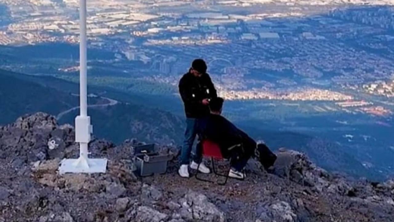 Manisalı Kuaför Emirhan Güngör’den Turizme Farklı Destek