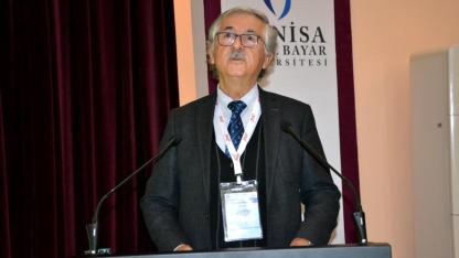 MCBÜ Genç Yeryüzü Doktorları’ndan “Hekimliğin Ötesi” sempozyumu