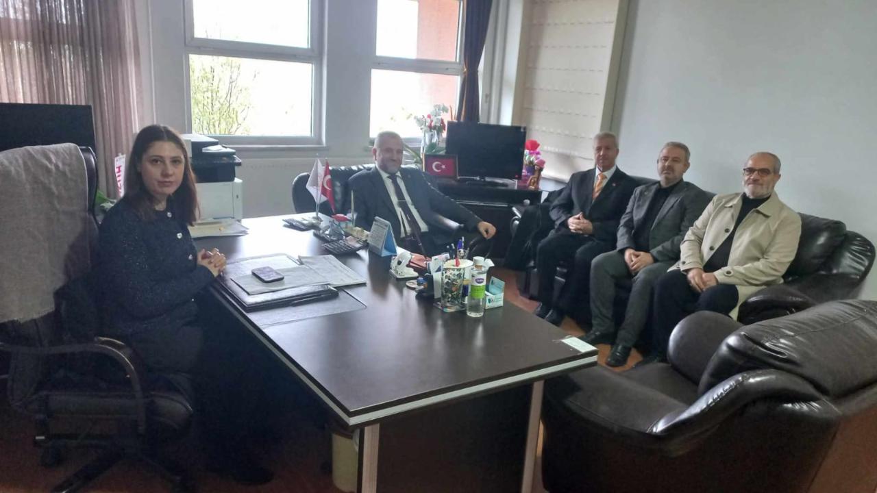 Saadet Partisi Akhisar’dan Engelliler Günü ziyareti