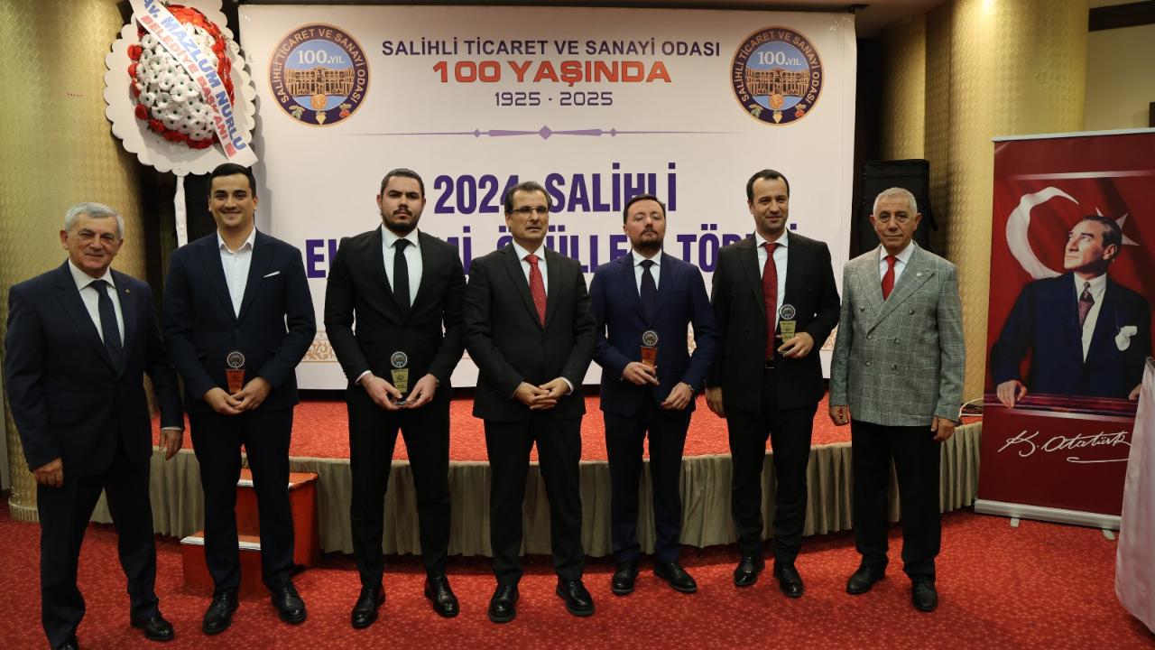 Salihli TSO Kent Ekonomi Ödülleri sahiplerini buldu