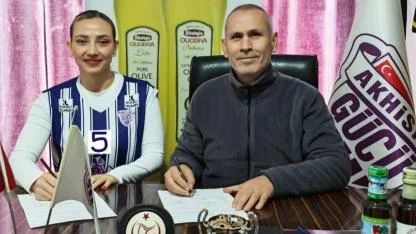 Tecrübeli smaçör Sevinç Özgüler Akhisargücü’nde